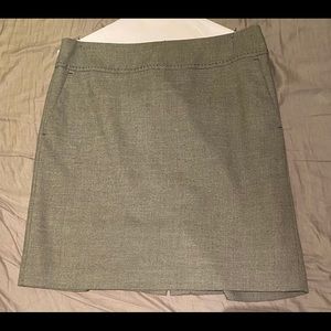GREY ANN TAYLOR LOFT SKIRT